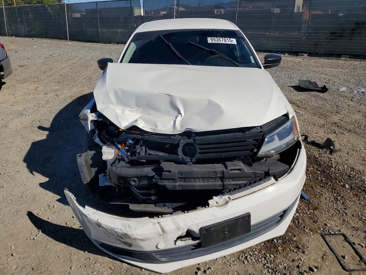 2013 VOLKSWAGEN JETTA BASE photo 5