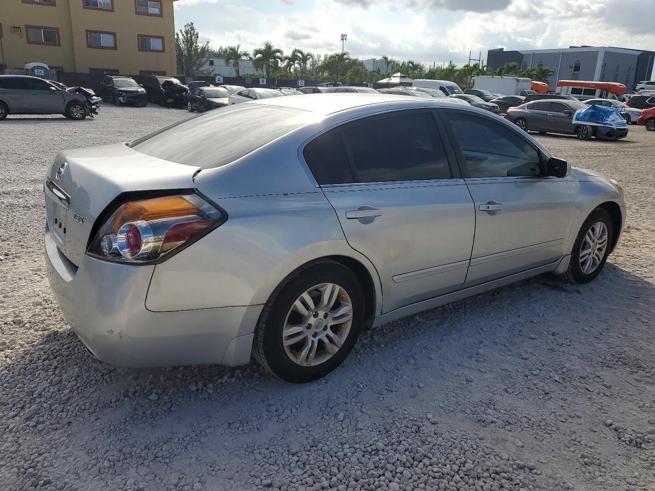2012 NISSAN ALTIMA BASE photo 3