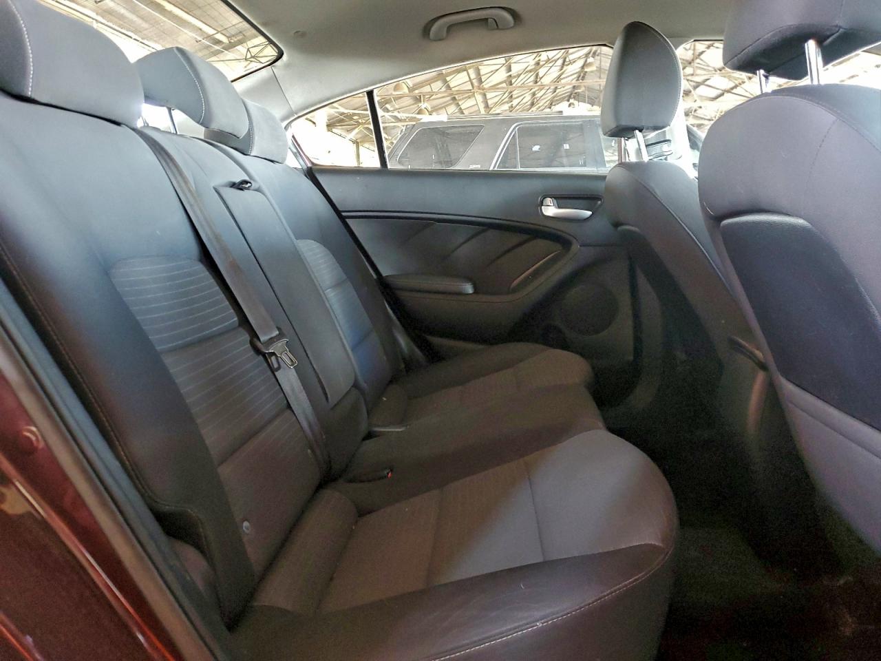 2018 KIA FORTE LX photo 10
