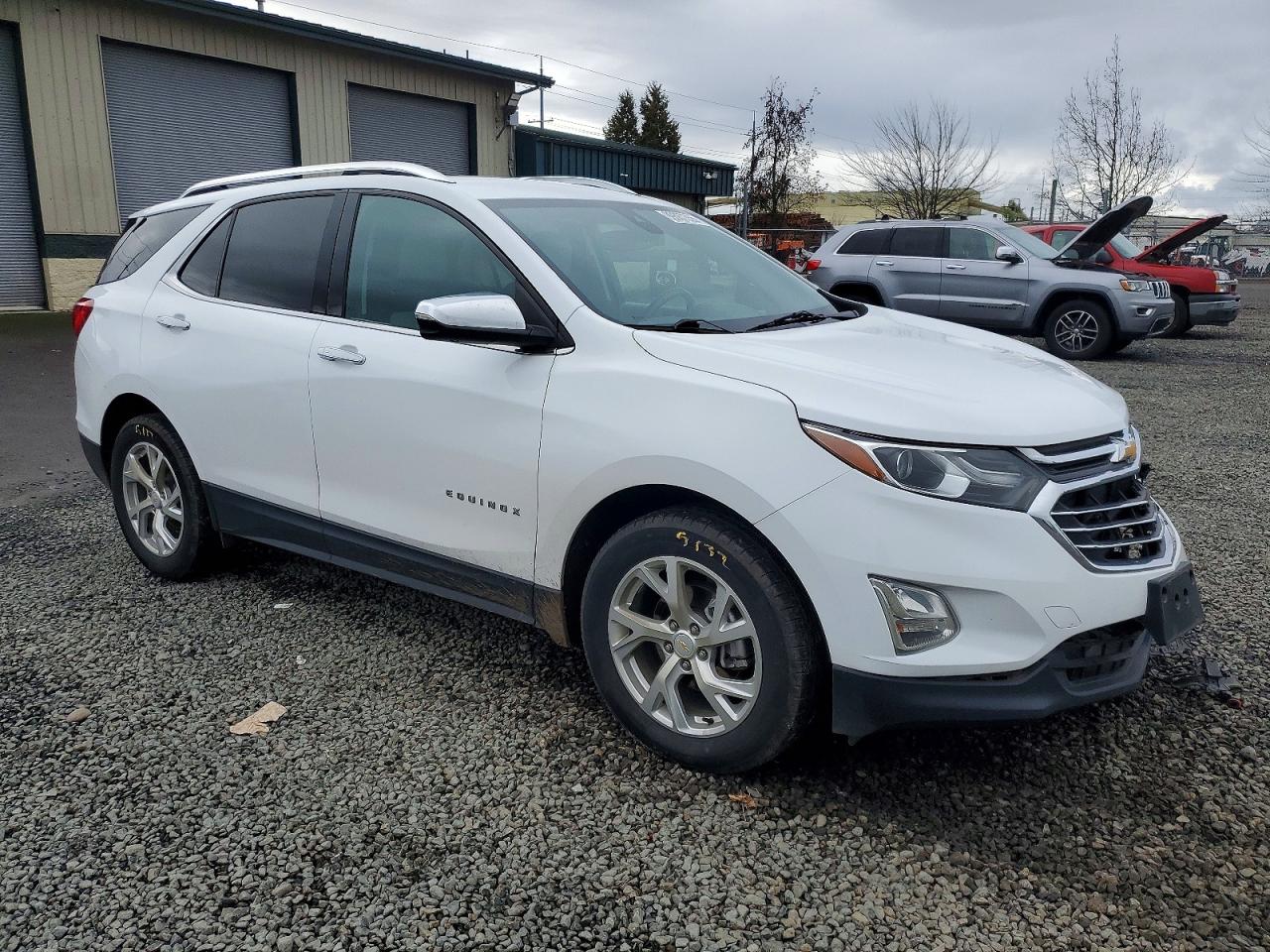 2018 CHEVROLET EQUINOX PREMIER photo 4