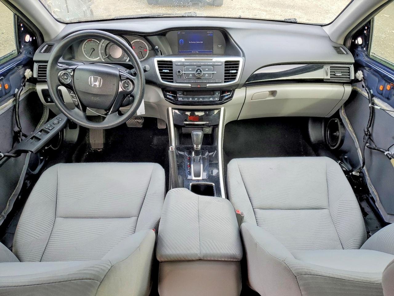 2016 HONDA ACCORD LX photo 8