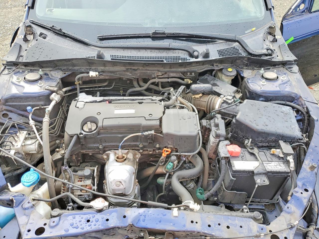 2016 HONDA ACCORD LX photo 11