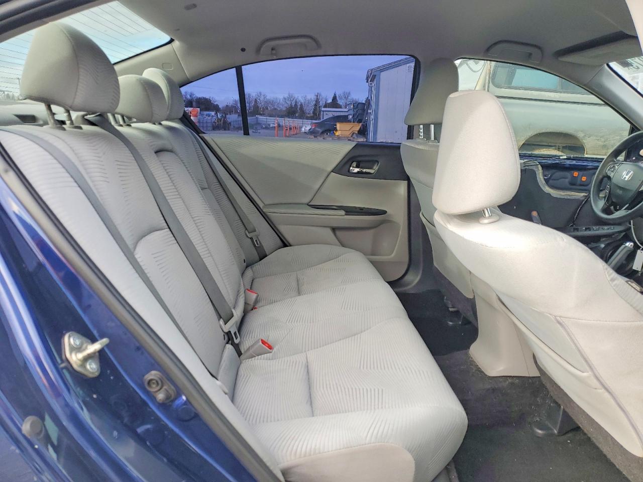 2016 HONDA ACCORD LX photo 10