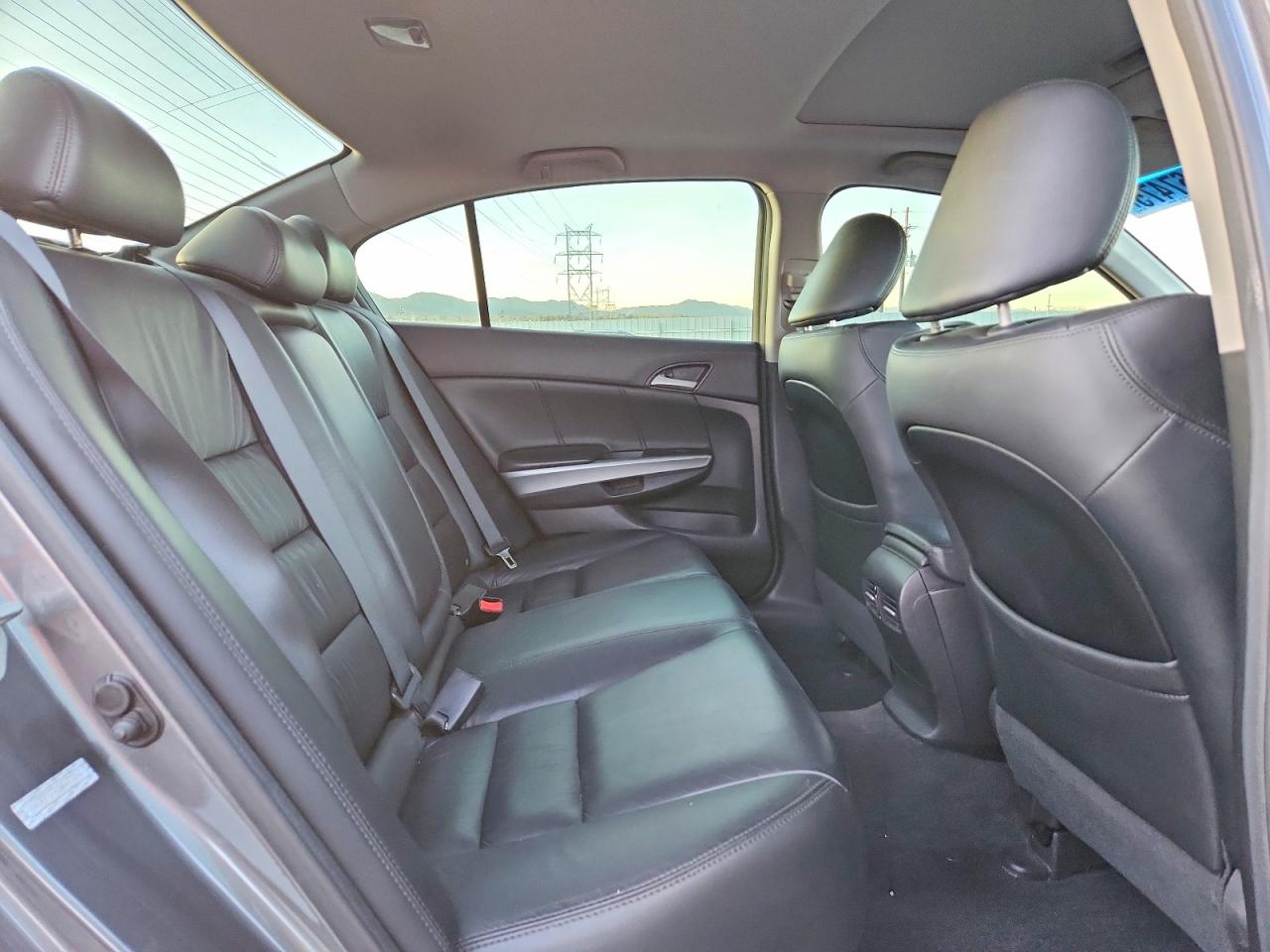 2010 HONDA ACCORD EXL photo 10