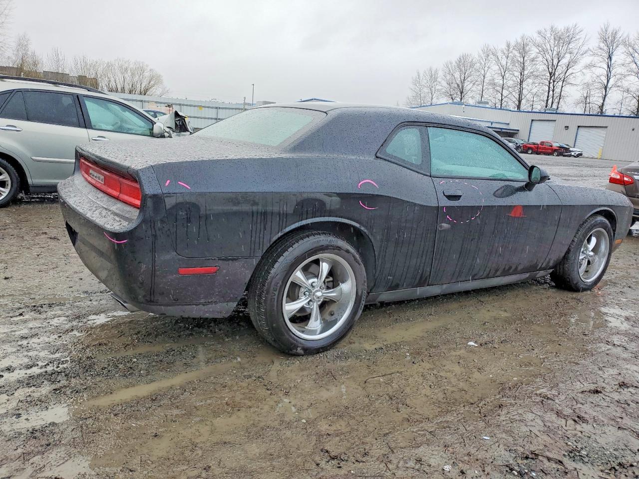 2013 DODGE CHALLENGER SXT photo 3