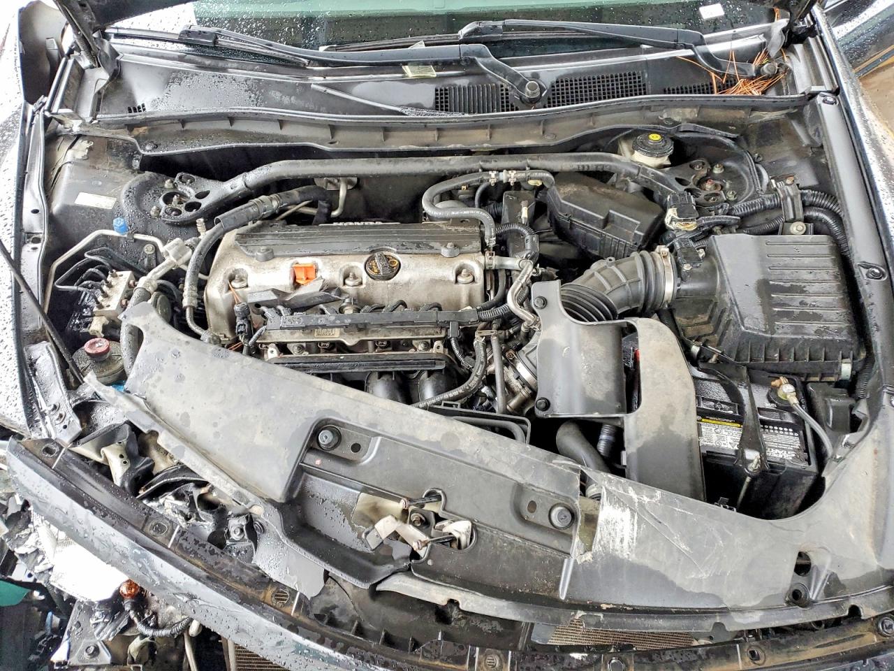 2011 HONDA ACCORD LX-S photo 11
