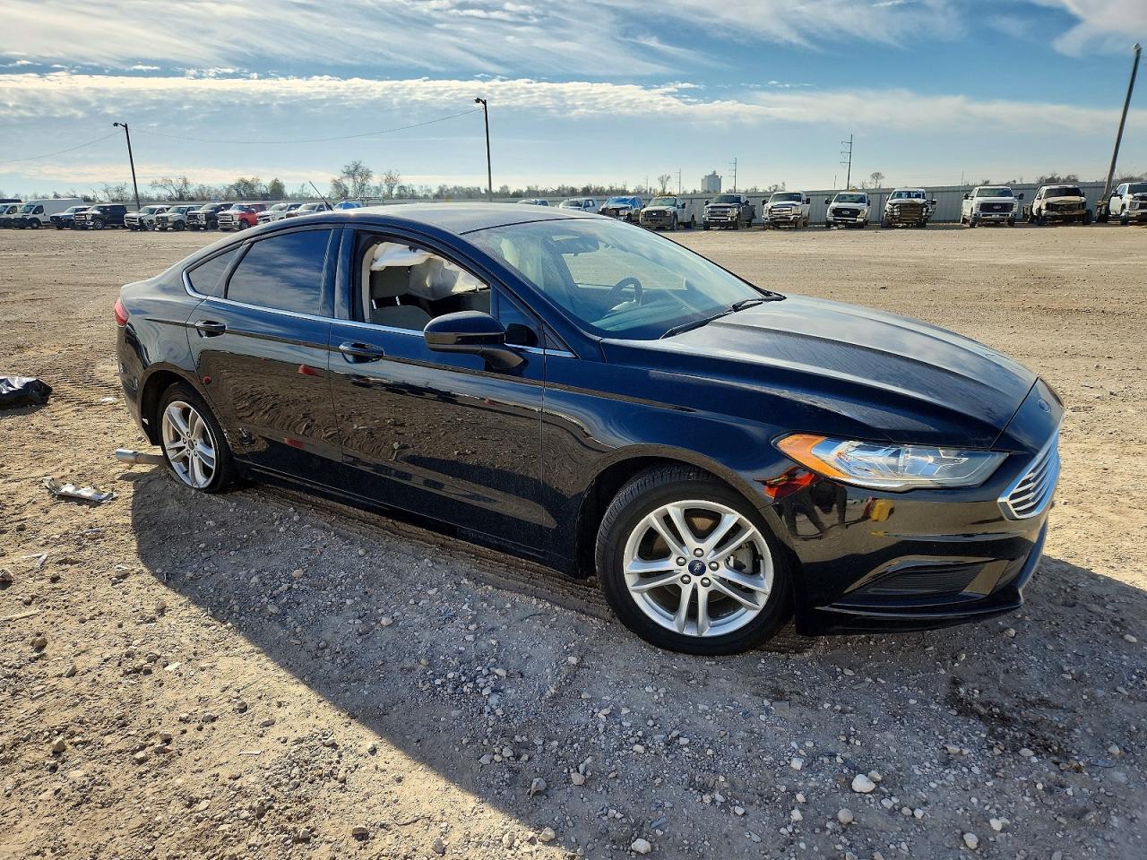 2018 FORD FUSION SE photo 4