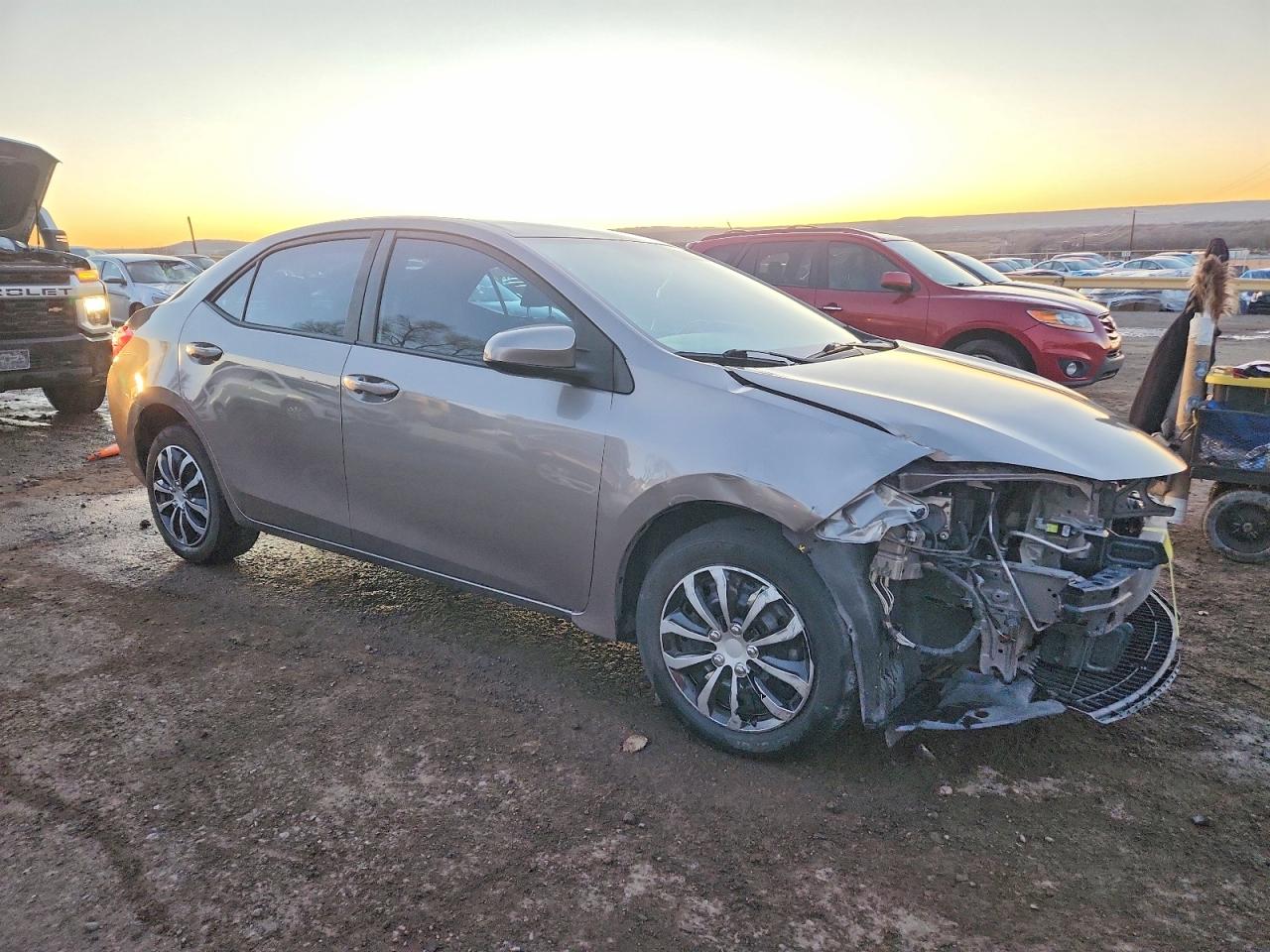 2014 TOYOTA COROLLA L photo 4