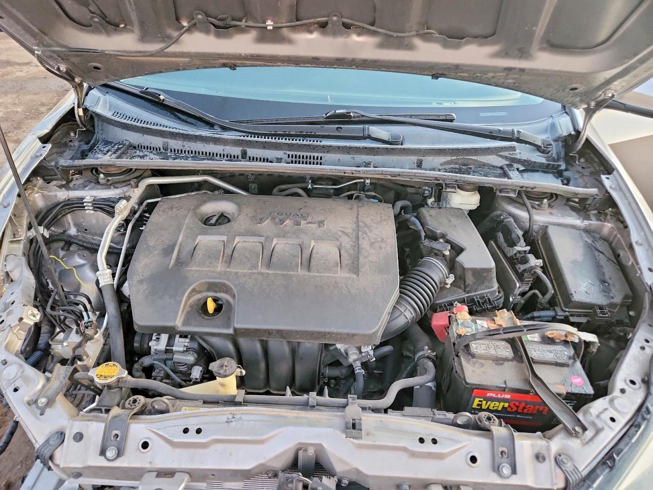 2014 TOYOTA COROLLA L photo 11