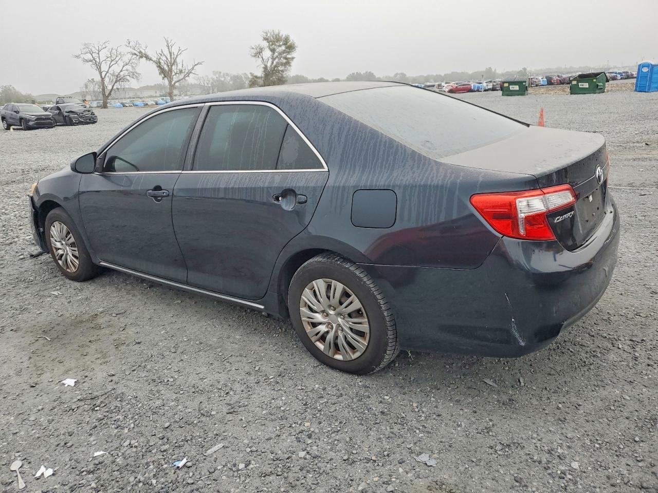 2012 TOYOTA CAMRY BASE photo 2