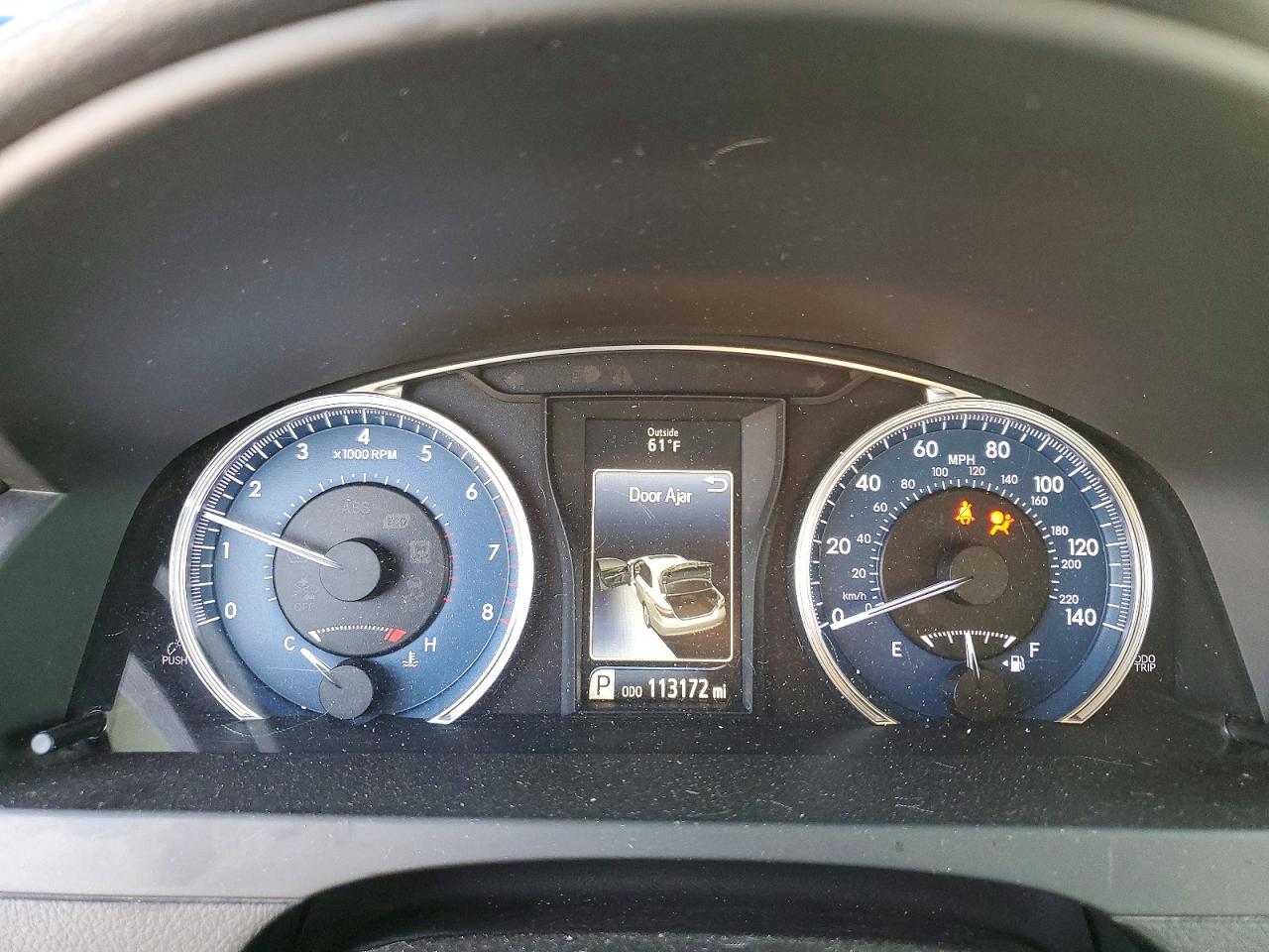 2016 TOYOTA CAMRY LE photo 9