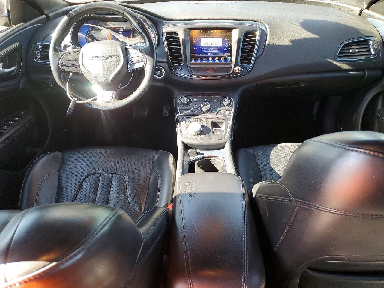 2016 CHRYSLER 200 S photo 8