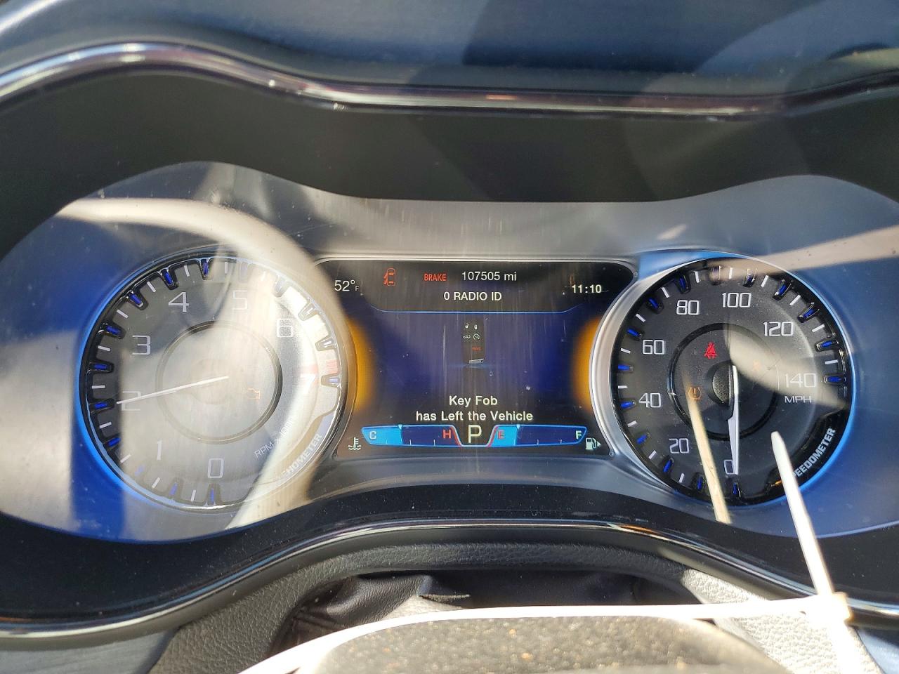 2016 CHRYSLER 200 S photo 9