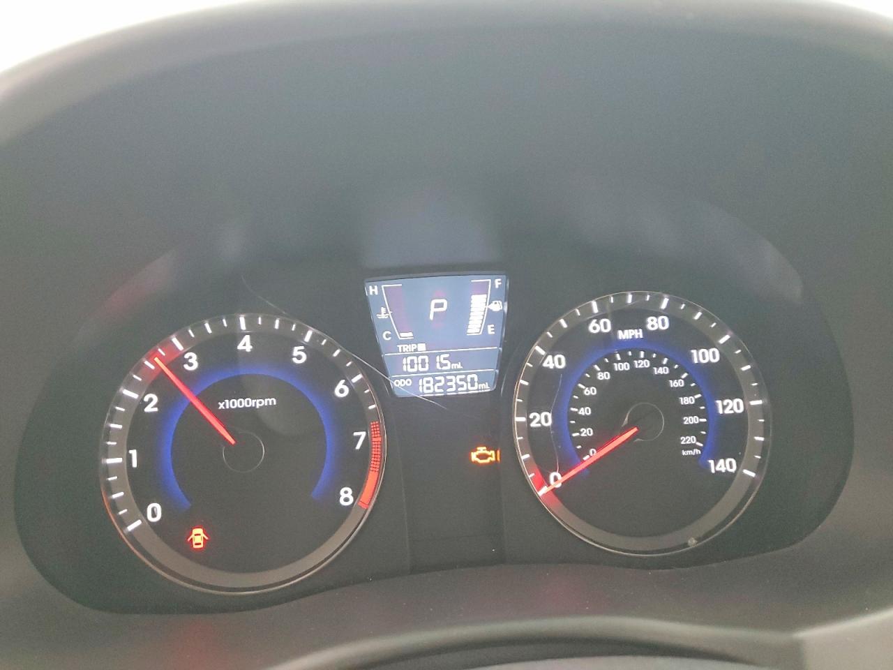 2012 HYUNDAI ACCENT GLS photo 9