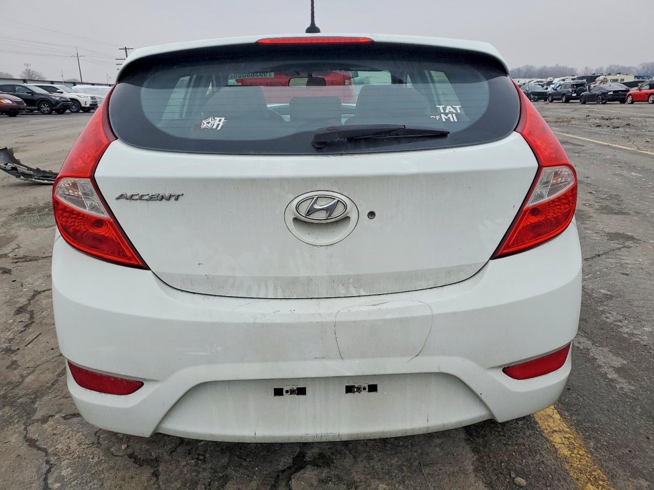 2012 HYUNDAI ACCENT GLS photo 6