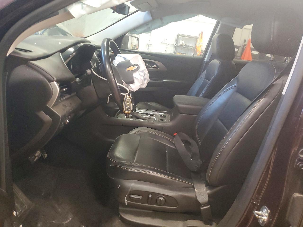 2019 CHEVROLET TRAVERSE LT photo 7