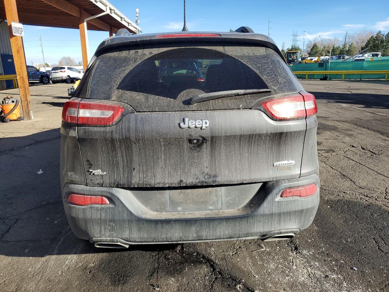 2016 JEEP CHEROKEE LATITUDE photo 6