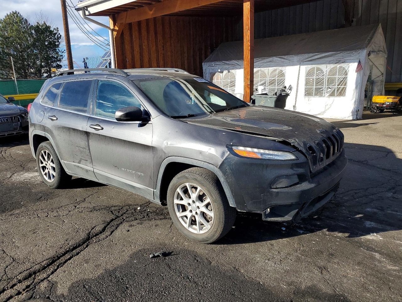 2016 JEEP CHEROKEE LATITUDE photo 4