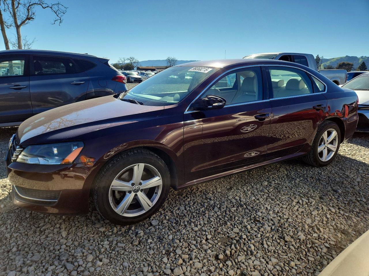 2012 VOLKSWAGEN PASSAT