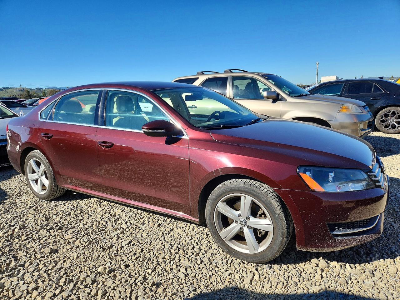 2012 VOLKSWAGEN PASSAT SE photo 4