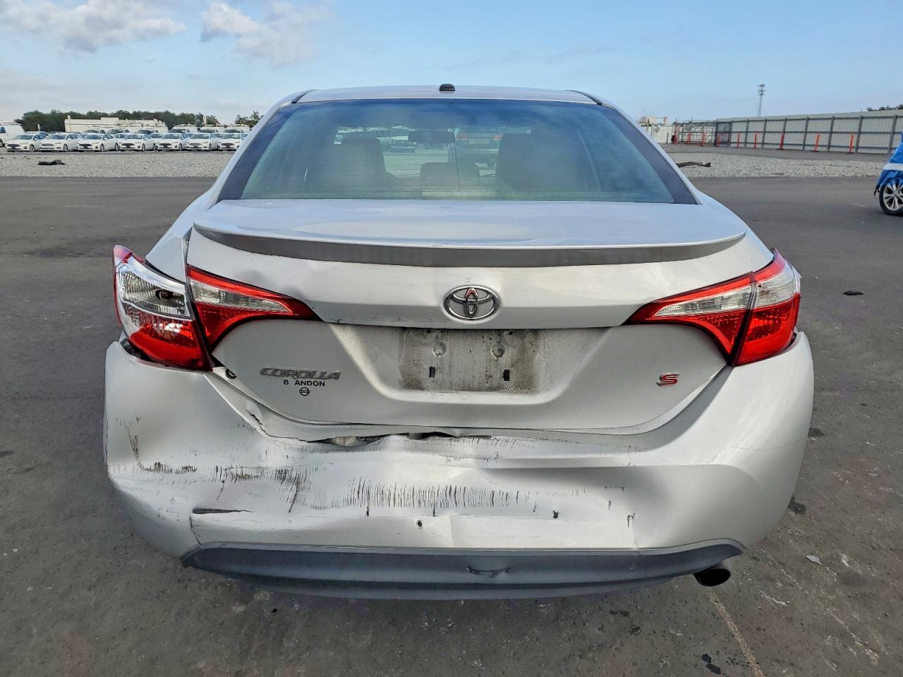2014 TOYOTA COROLLA L photo 6