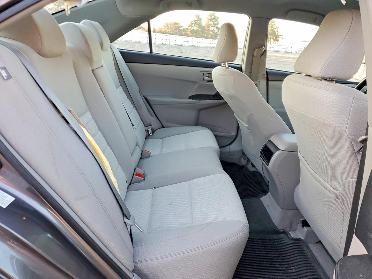 2017 TOYOTA CAMRY HYBRID photo 10