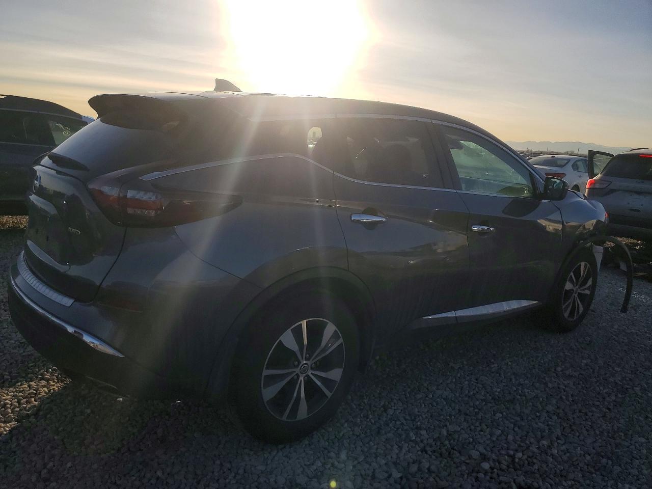2020 NISSAN MURANO S photo 5
