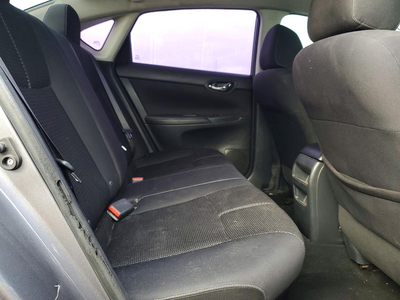 2016 NISSAN SENTRA S photo 10
