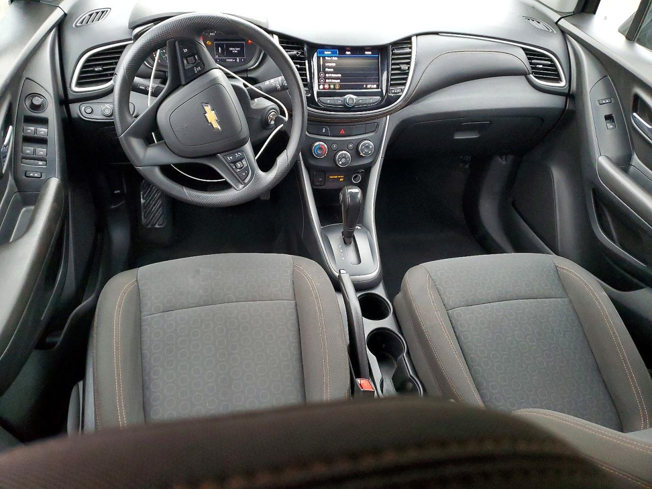 2020 CHEVROLET TRAX LS photo 8