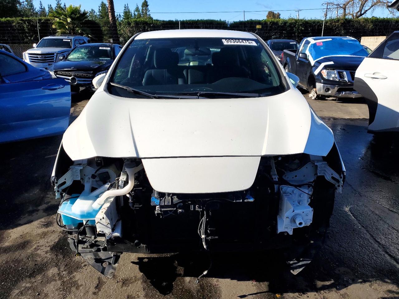 2018 NISSAN LEAF S photo 5