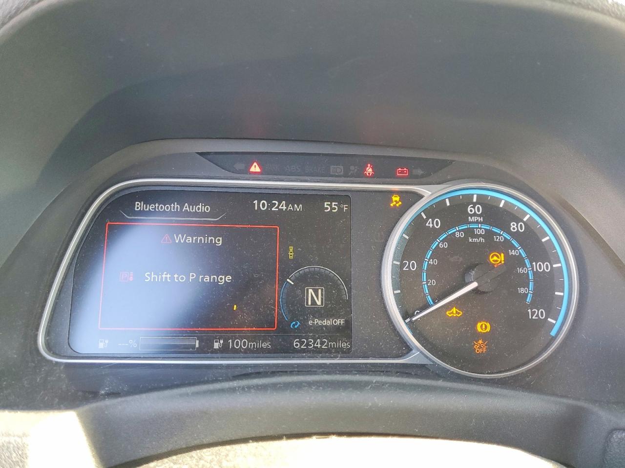 2018 NISSAN LEAF S photo 9