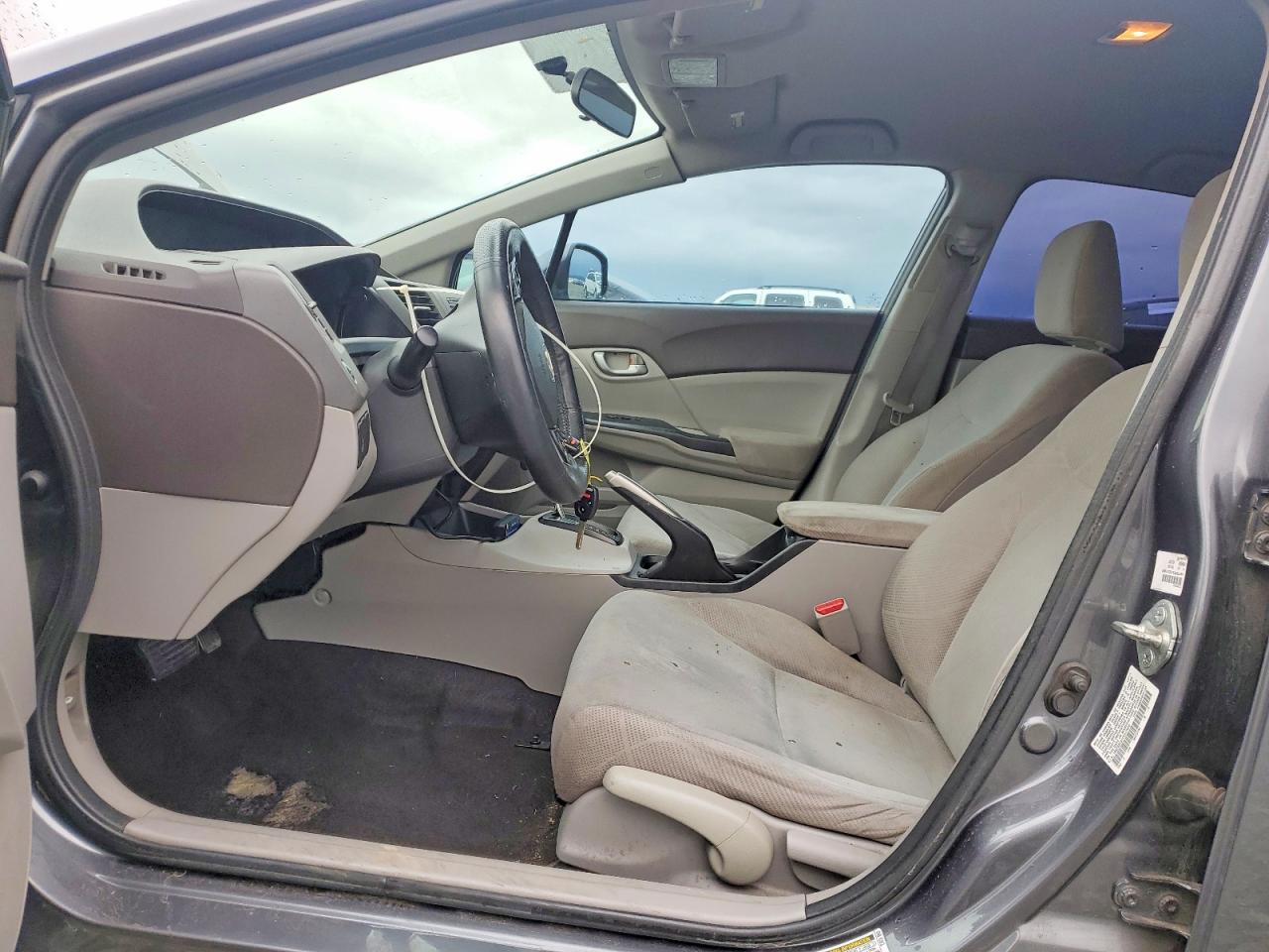 2012 HONDA CIVIC LX photo 7