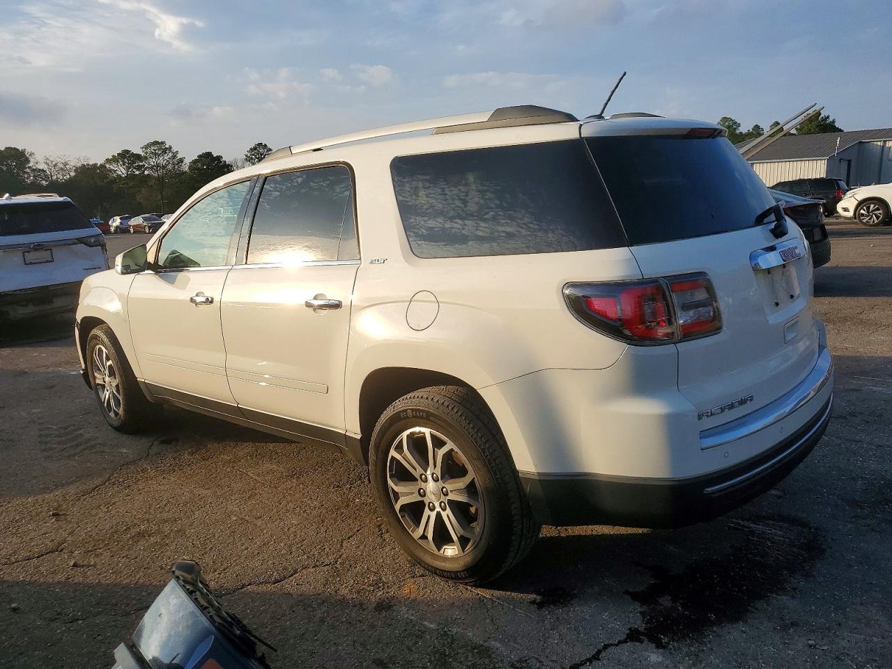 2015 GMC ACADIA SLT-1 photo 2