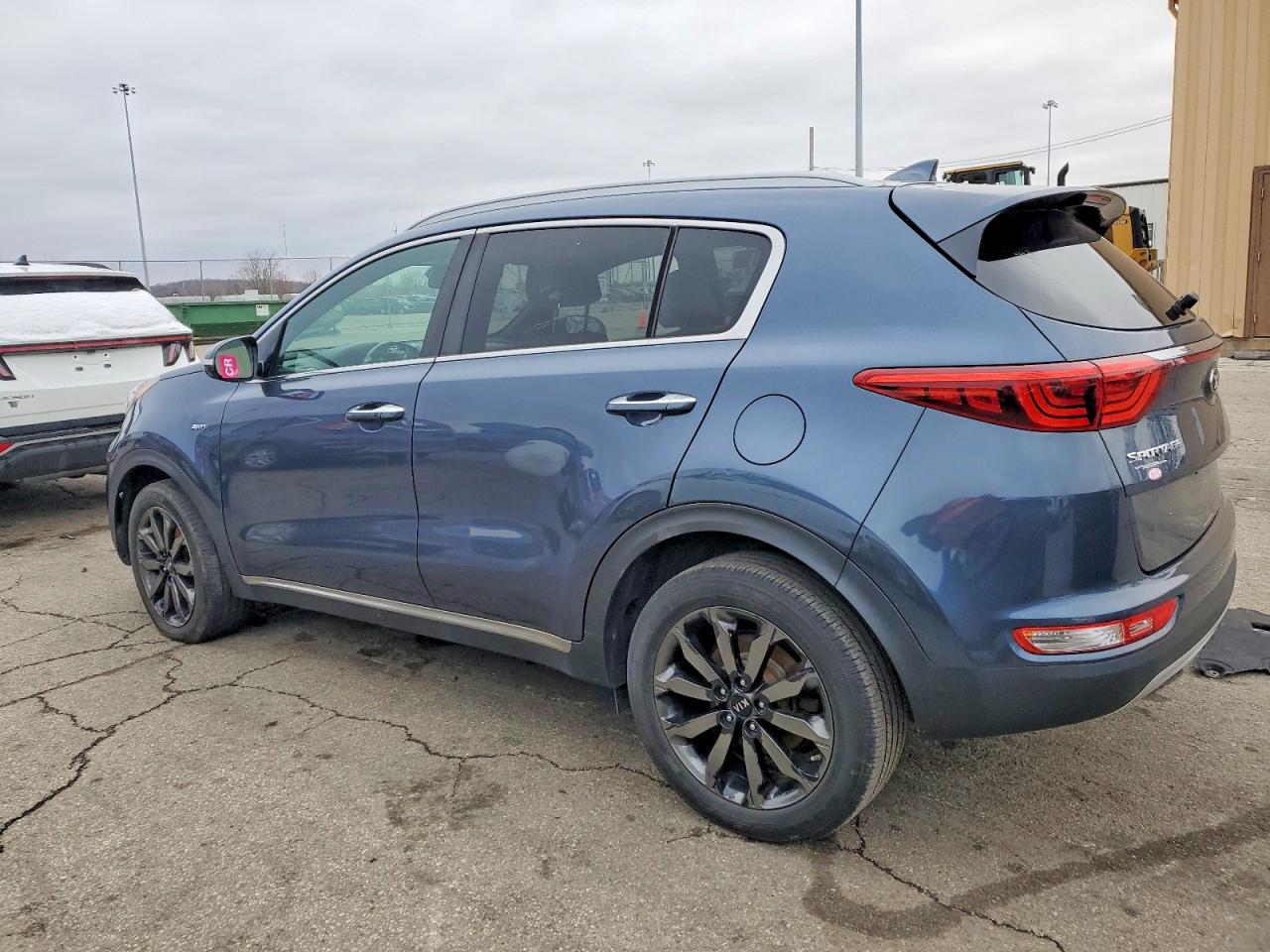 2018 KIA SPORTAGE EX photo 2