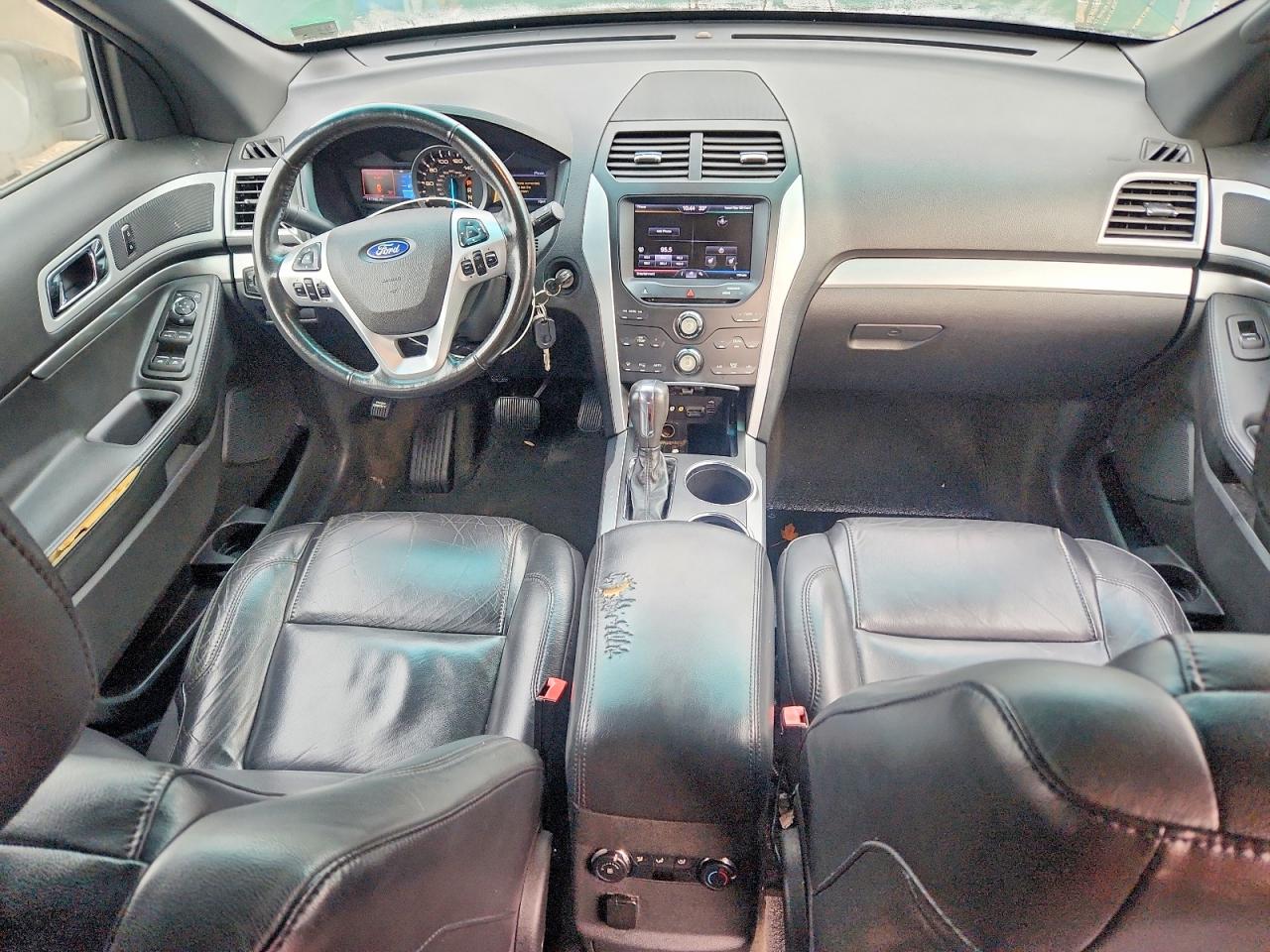 2013 FORD EXPLORER XLT photo 8