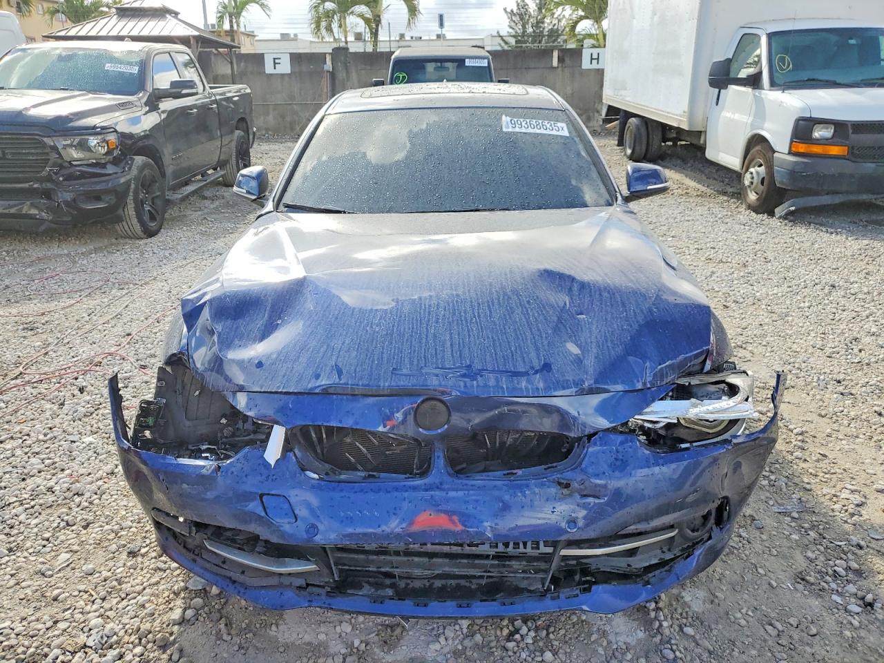 2017 BMW 330 I photo 5