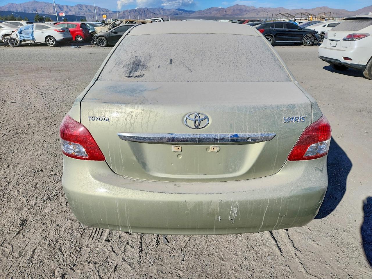 2008 TOYOTA YARIS photo 6