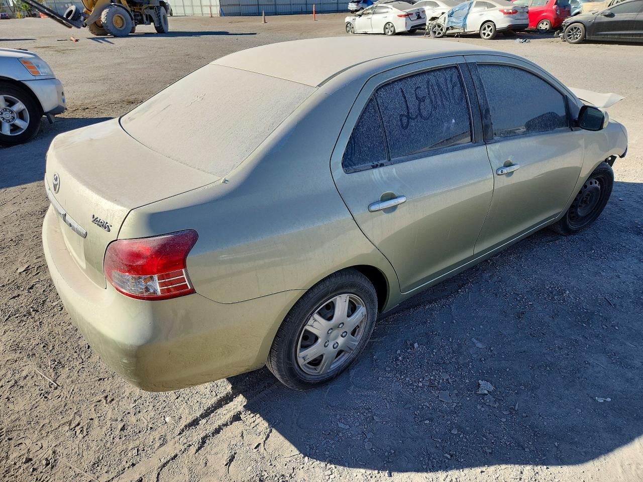 2008 TOYOTA YARIS photo 3
