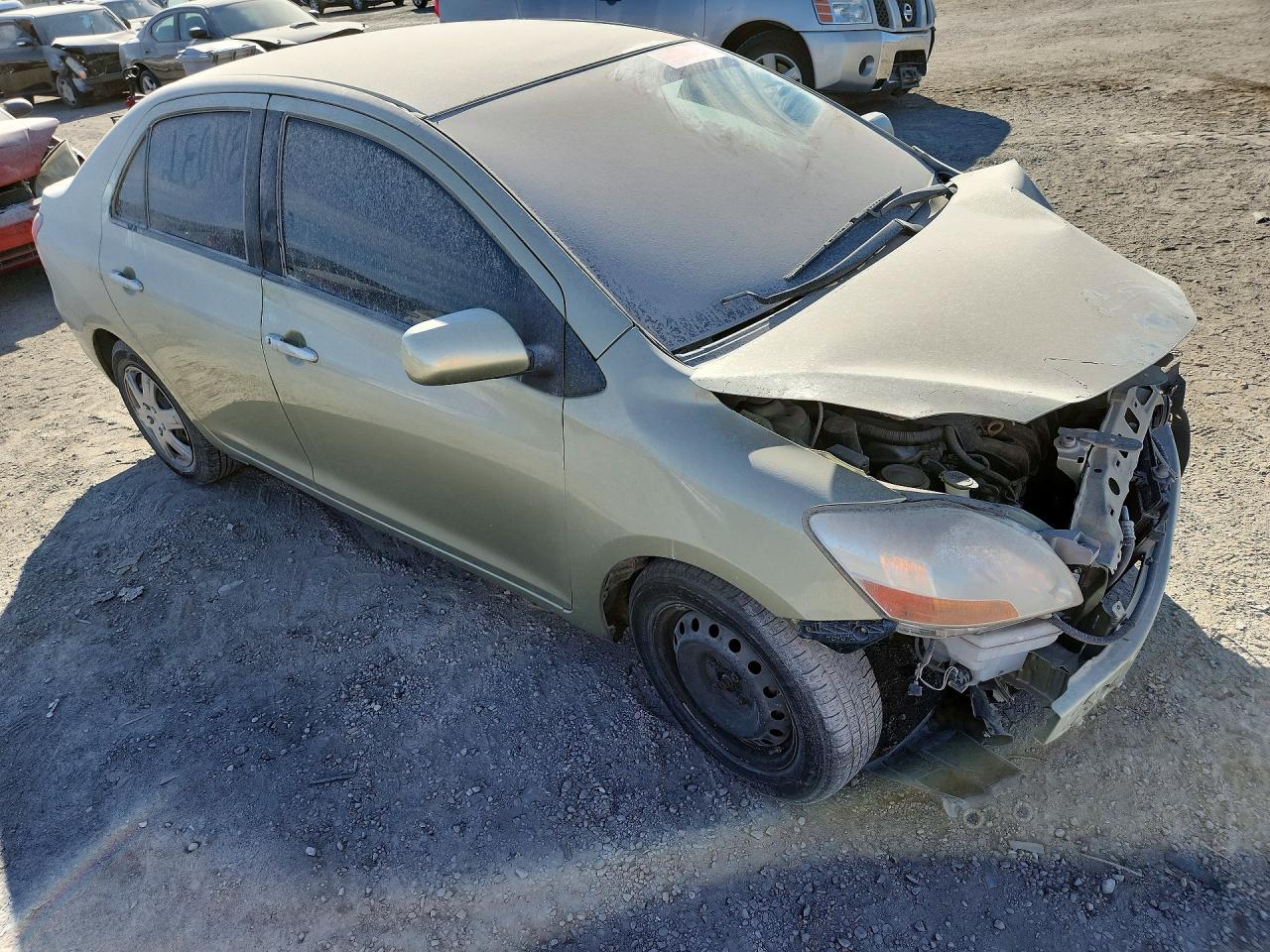 2008 TOYOTA YARIS photo 4