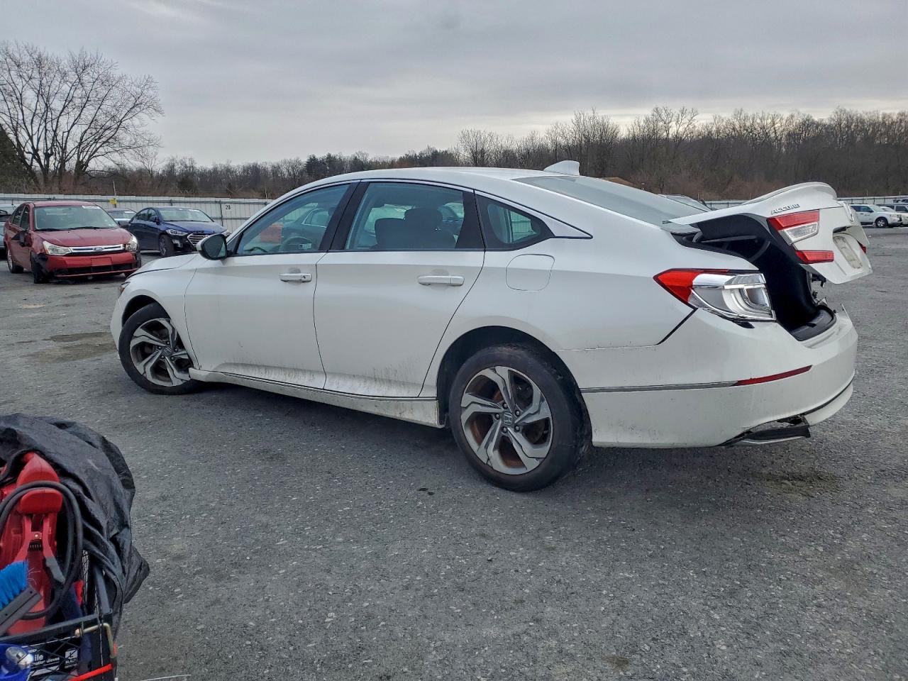 2018 HONDA ACCORD EX photo 4