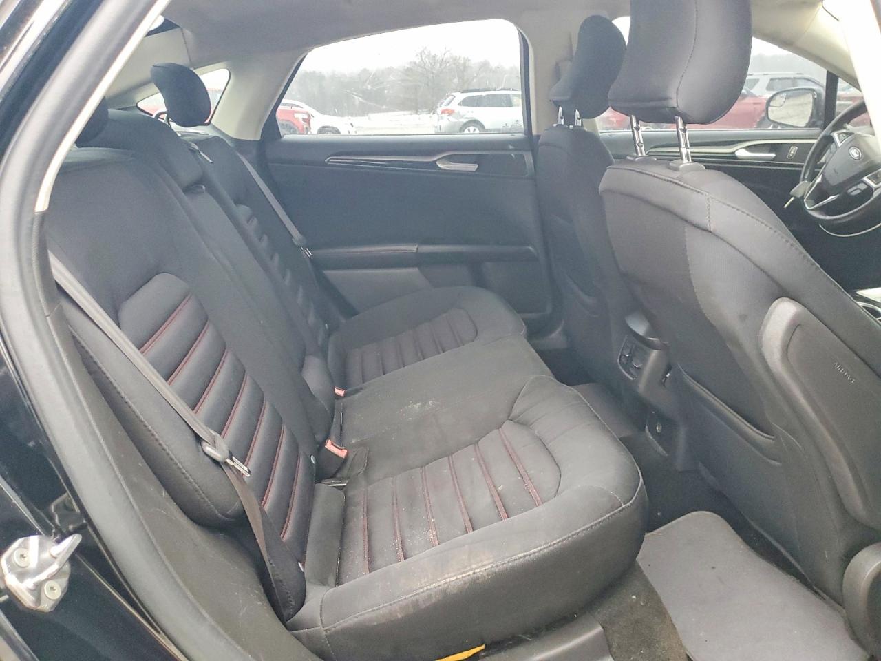 2016 FORD FUSION SE photo 10