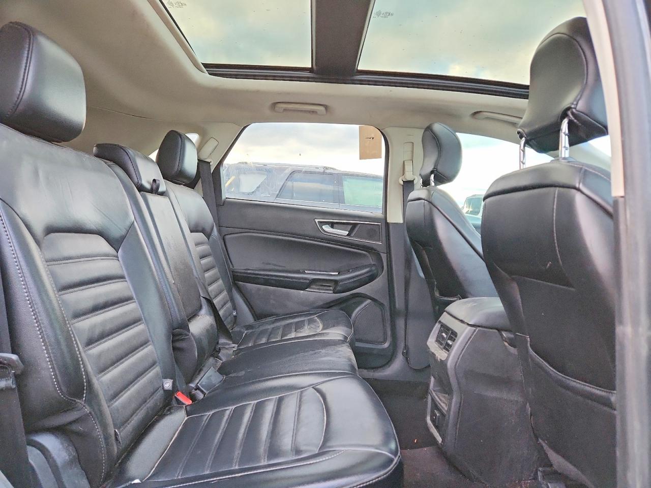 2016 FORD EDGE SEL photo 11
