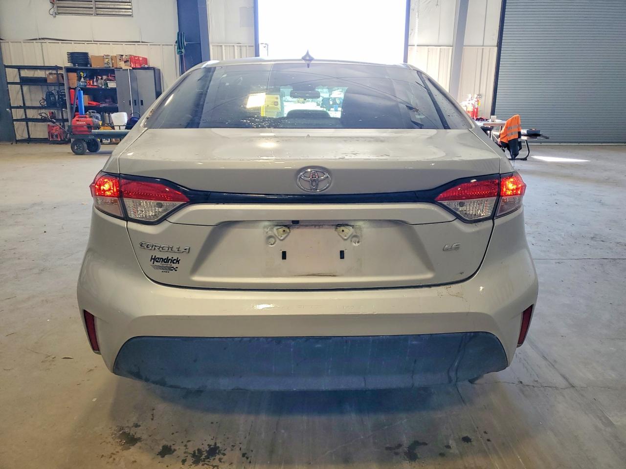 2024 TOYOTA COROLLA LE photo 6