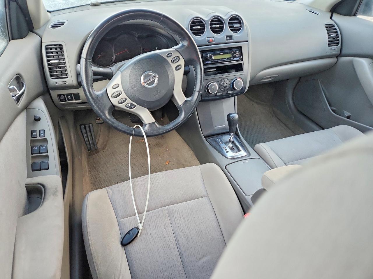 2012 NISSAN ALTIMA BASE photo 8