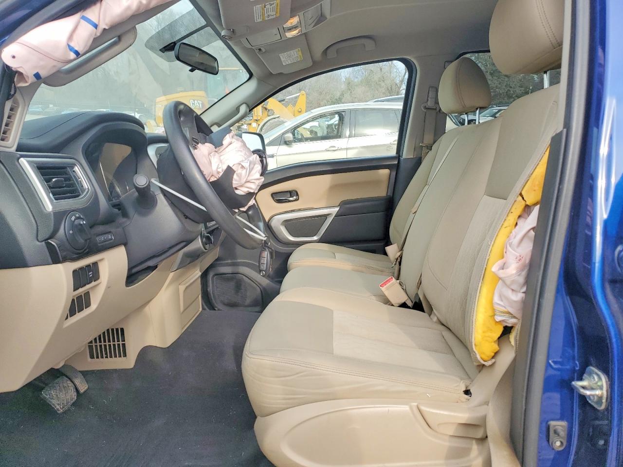 2017 NISSAN TITAN XD S photo 7