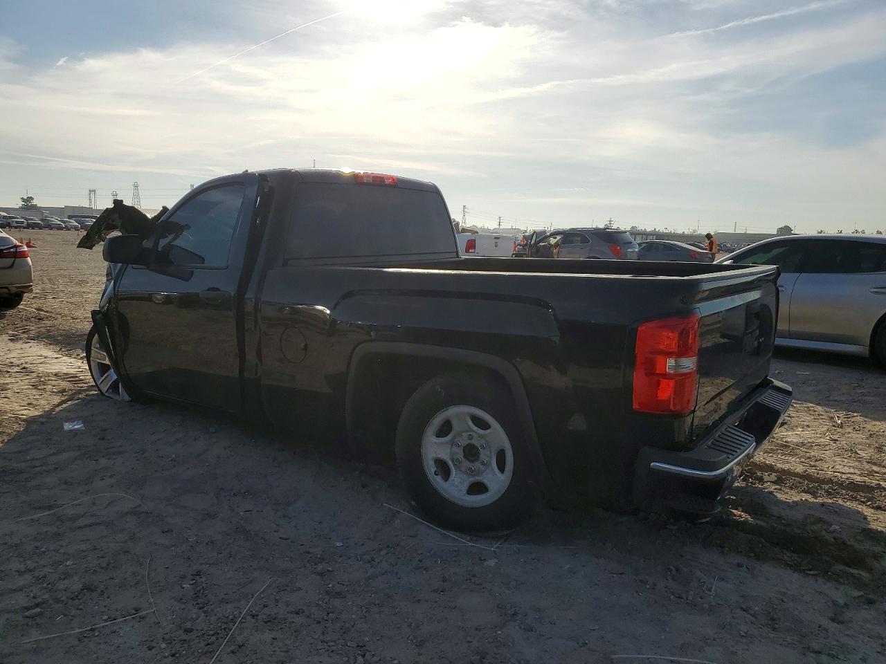 2014 GMC SIERRA C1500 photo 3