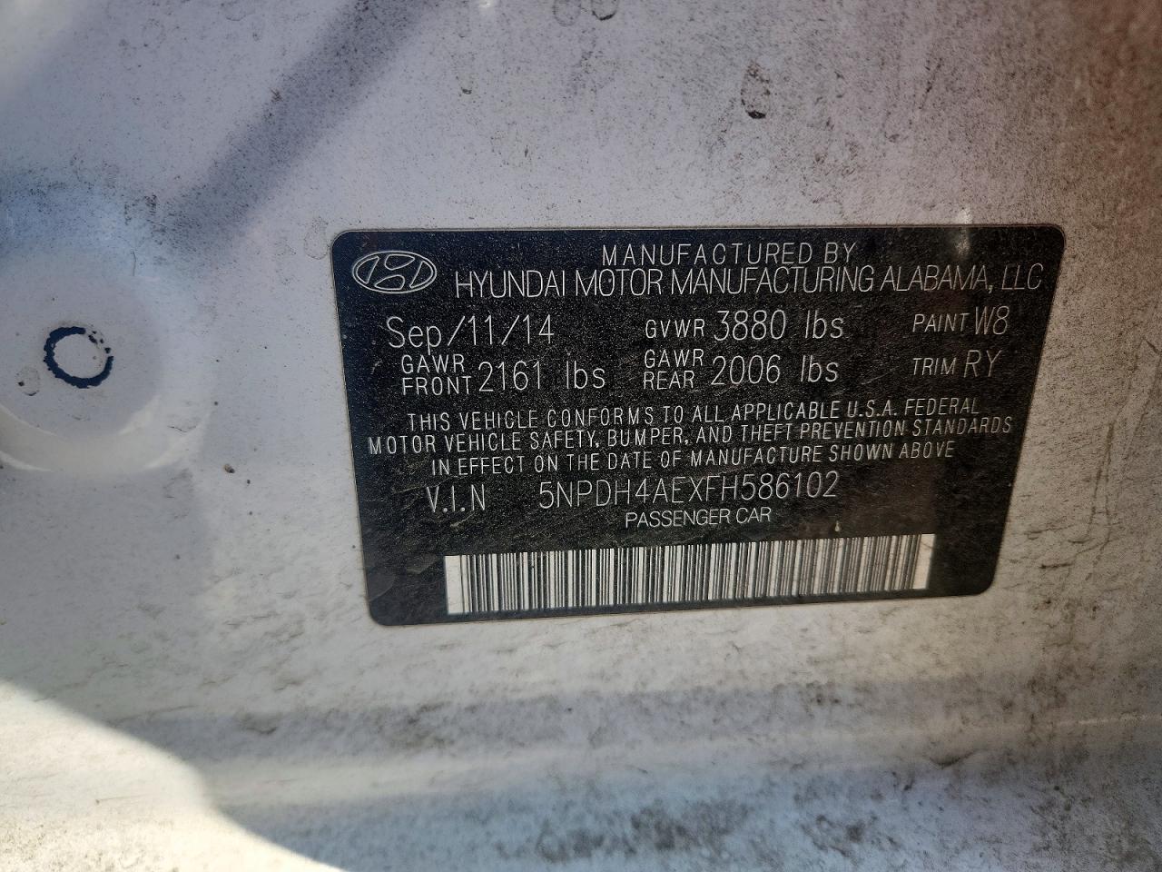 2015 HYUNDAI ELANTRA SE photo 12