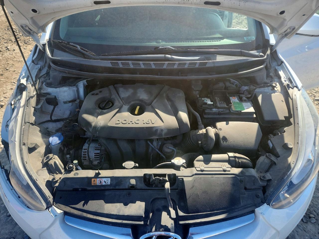 2015 HYUNDAI ELANTRA SE photo 11