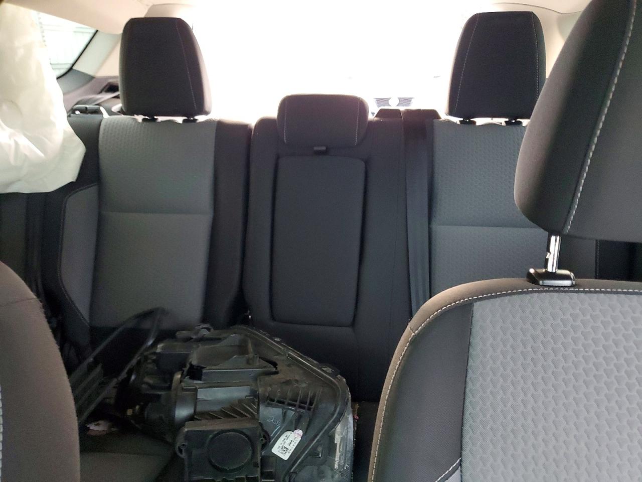 2017 FORD ESCAPE SE photo 10