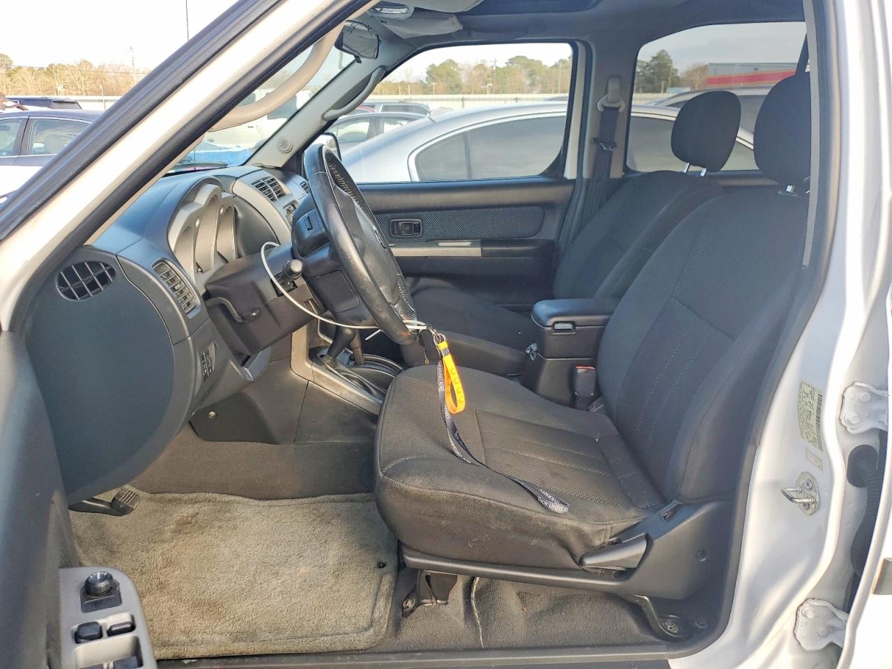2002 NISSAN XTERRA SE photo 7